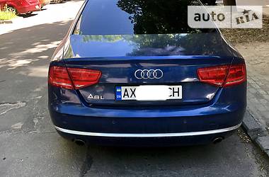 Седан Audi A8 2012 в Харькове