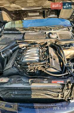 Седан Audi A8 1999 в Киеве
