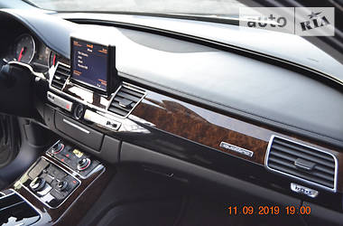 Седан Audi A8 2012 в Николаеве