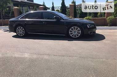 Седан Audi A8 2012 в Киеве