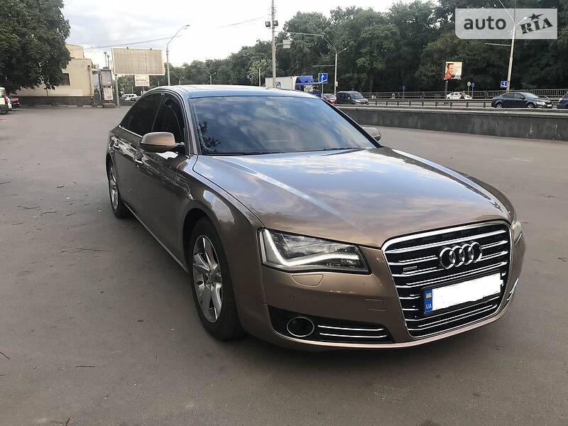 Седан Audi A8 2011 в Києві