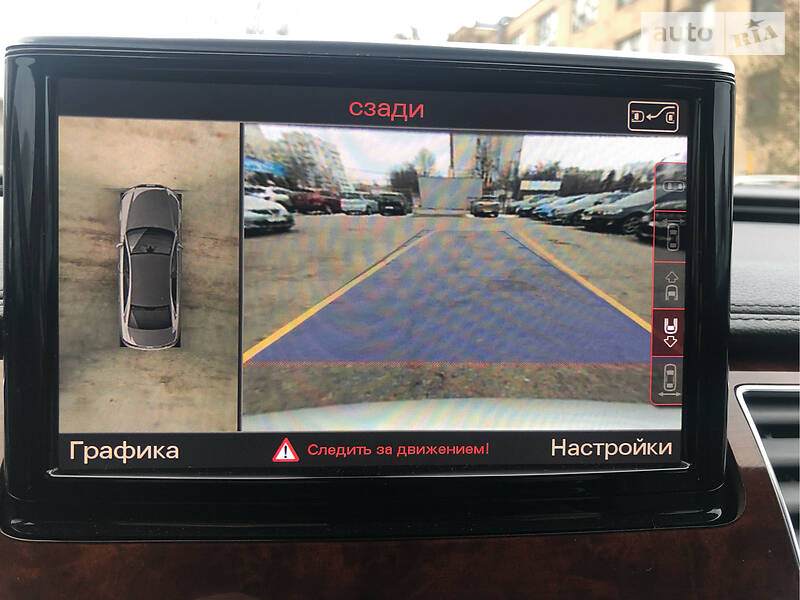 Седан Audi A8 2011 в Одесі