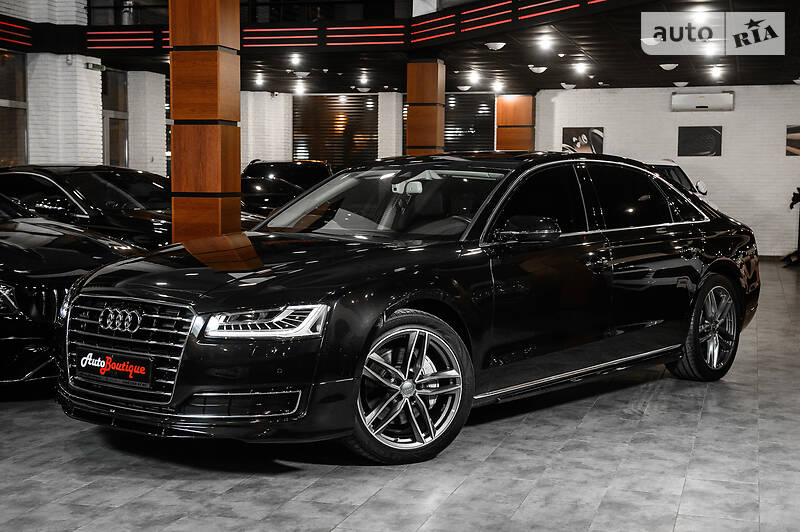 Седан Audi A8 2017 в Одессе