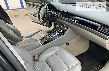 Седан Audi A8 2003 в 