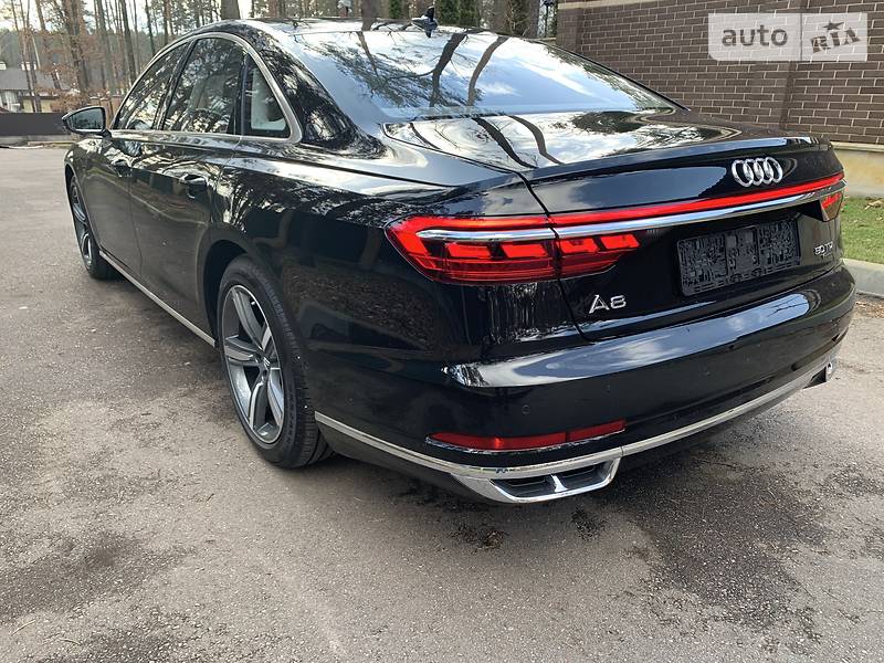 Седан Audi A8 2019 в Києві
