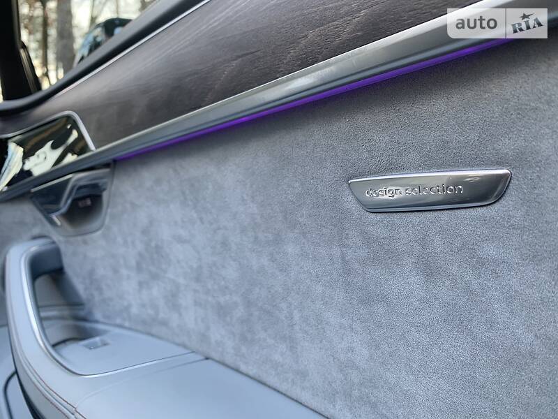 Седан Audi A8 2019 в Києві