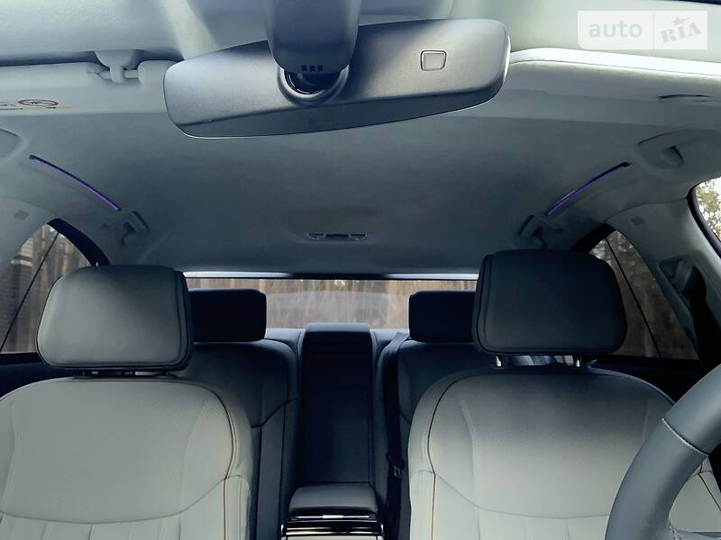 Седан Audi A8 2019 в Києві