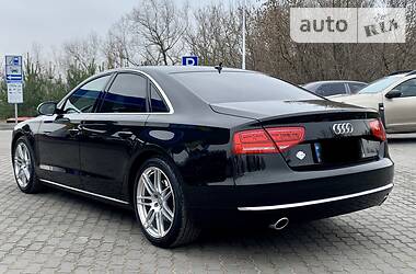 Седан Audi A8 2013 в 