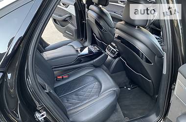 Седан Audi A8 2013 в 