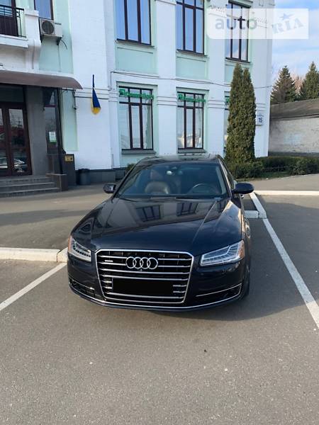 Седан Audi A8 2014 в Києві