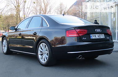 Седан Audi A8 2012 в Киеве