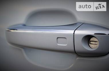 Седан Audi A8 2017 в 