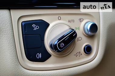 Седан Audi A8 2017 в 