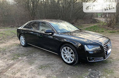 Седан Audi A8 2012 в 
