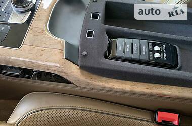 Седан Audi A8 2012 в 