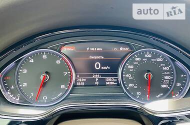 Седан Audi A8 2015 в Одессе