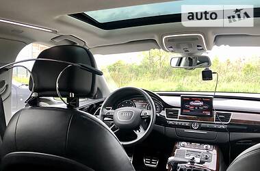 Седан Audi A8 2017 в Виннице