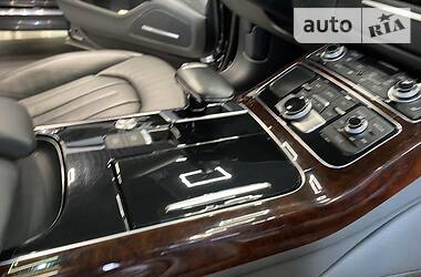 Седан Audi A8 2012 в Одессе