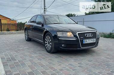 Седан Audi A8 2006 в Светловодске