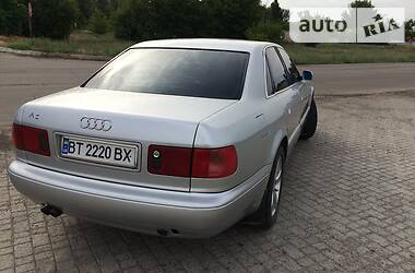 Седан Audi A8 1996 в Олешках