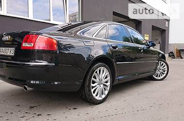 Седан Audi A8 2006 в Киеве