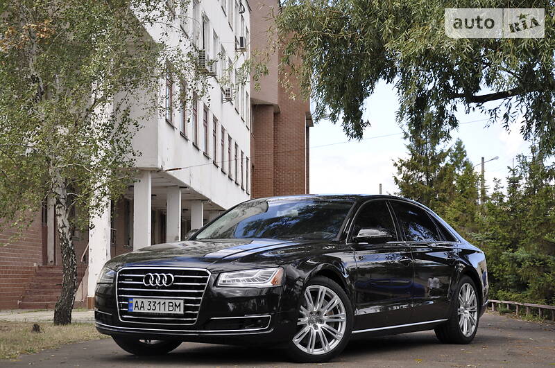 Седан Audi A8 2014 в Киеве