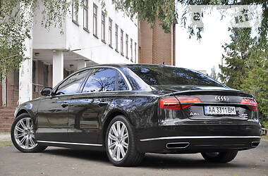 Седан Audi A8 2014 в Киеве