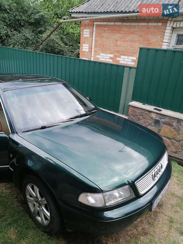 Седан Audi A8 1998 в Бершади