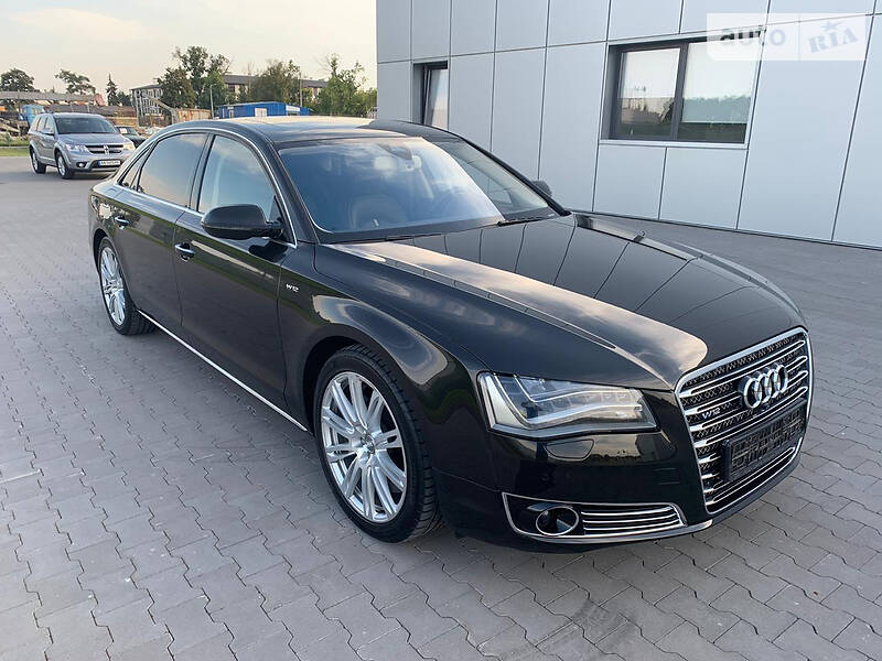 Седан Audi A8 2012 в Харкові