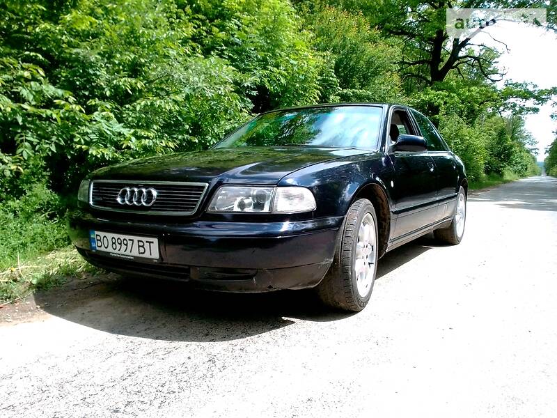 Седан Audi A8 1998 в Тернополе