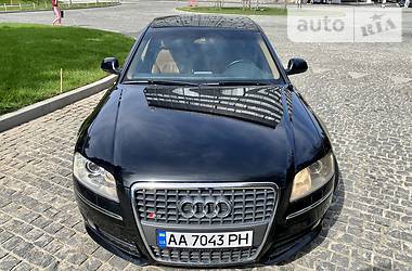 Седан Audi A8 2008 в Днепре