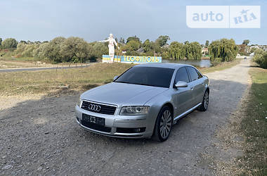 Седан Audi A8 2004 в Теофіполі