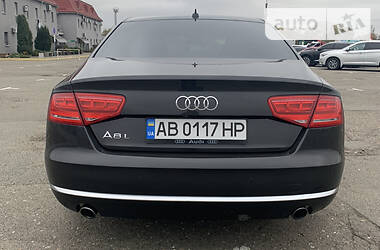 Седан Audi A8 2013 в Киеве