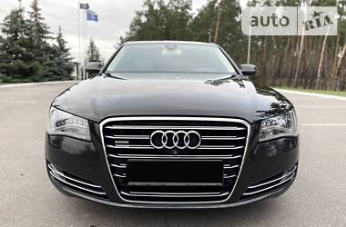 Седан Audi A8 2012 в Киеве