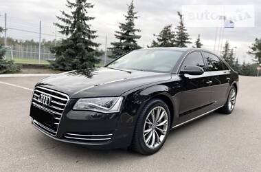 Седан Audi A8 2012 в Киеве