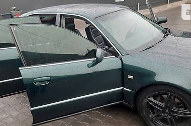 Седан Audi A8 2000 в 