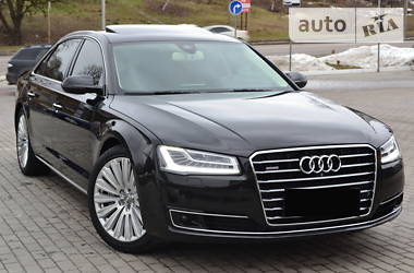 Внедорожник / Кроссовер Audi A8 2015 в Ровно