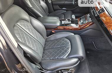 Седан Audi A8 2012 в Луцке