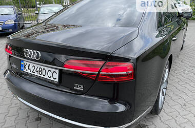 Седан Audi A8 2017 в Киеве