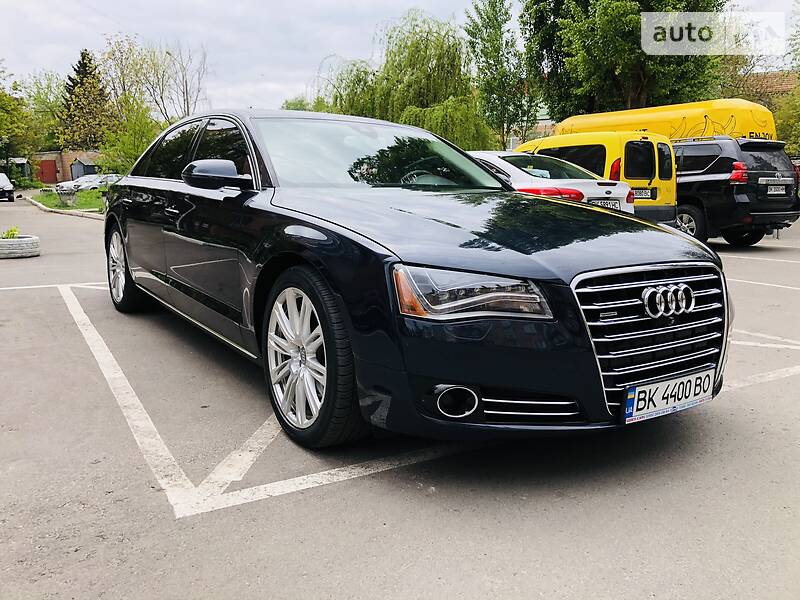 Седан Audi A8 2014 в Рівному