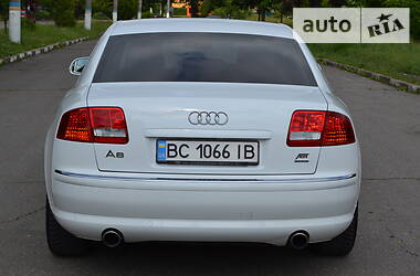 Седан Audi A8 2008 в Калуше