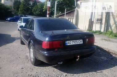 Седан Audi A8 1997 в Тячеве