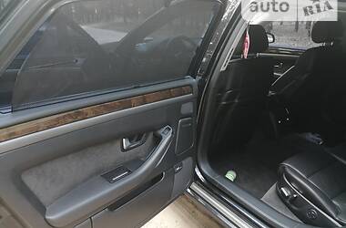 Седан Audi A8 2004 в 