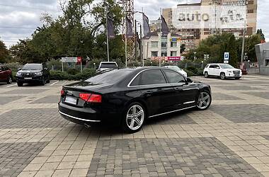 Седан Audi A8 2011 в Одессе