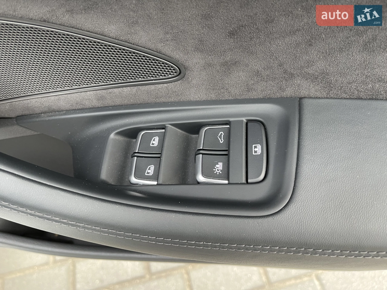 2016 Audi A8 - мініатюра 32
