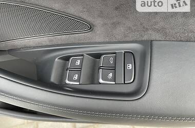 Седан Audi A8 2016 в Киеве