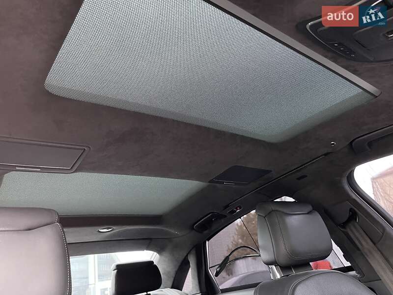 Седан Audi A8 2016 в Києві