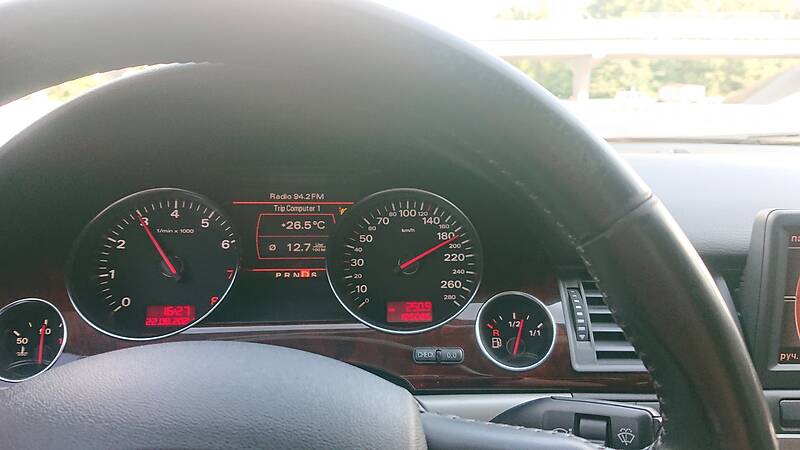 Седан Audi A8 2006 в Киеве