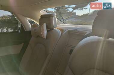 Седан Audi A8 2012 в Львове