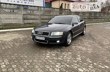 Седан Audi A8 2004 в Костополе